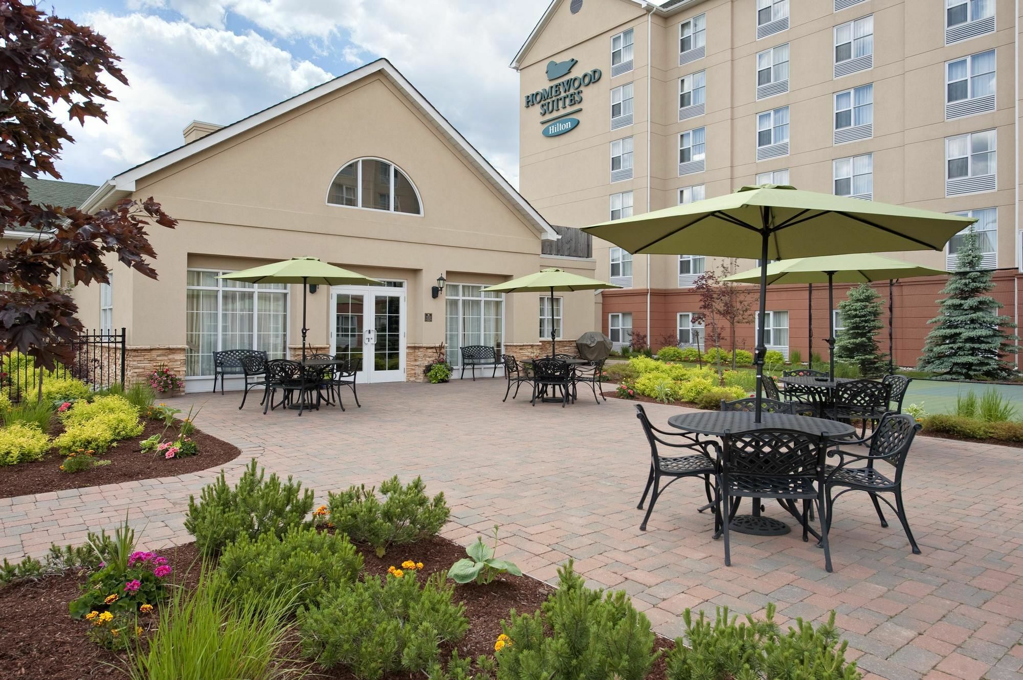Hotel Homewood By Hilton Toronto Oakville