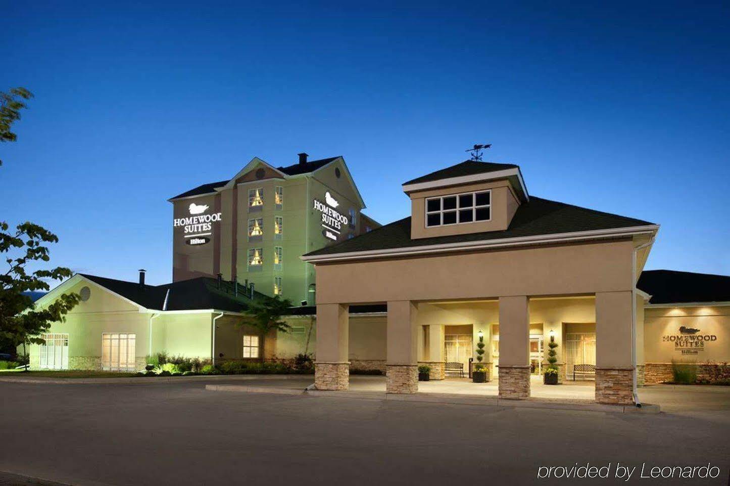 Homewood By Hilton Toronto Hotel 3*